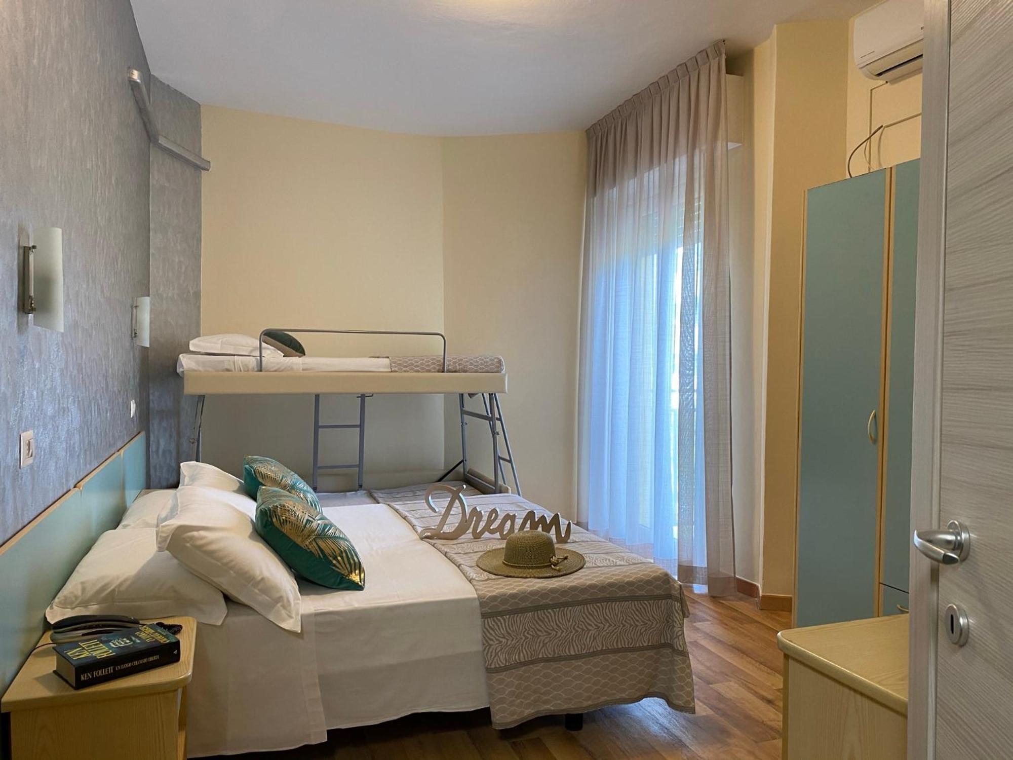 Jumbo Hotel Rimini