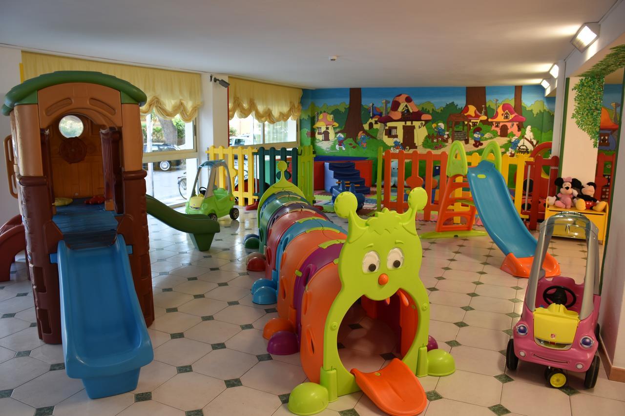 Hotel Jumbo 3*